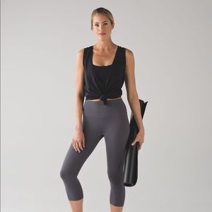 Lululemon Deep Cove Muscle Tank. Size 4